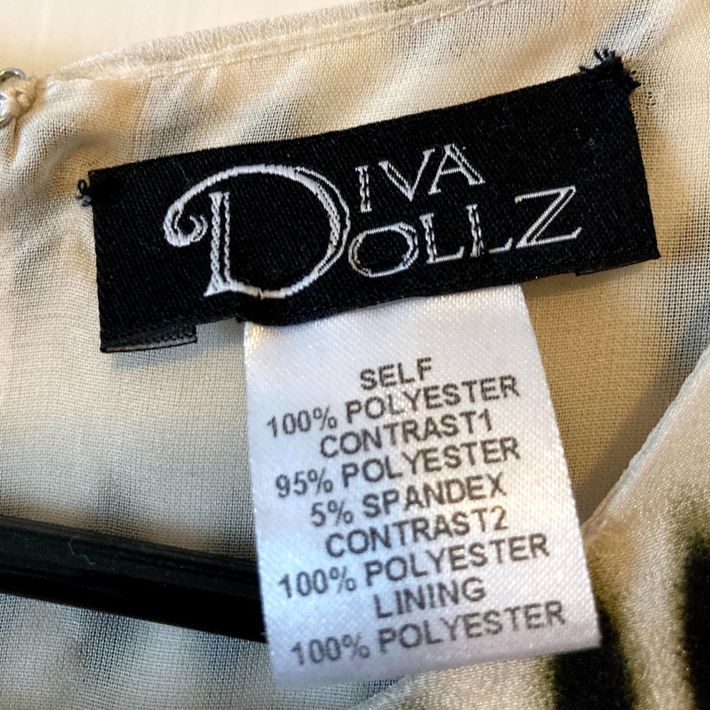 Diva Dolls Vintage Inspired Dress - Picture 8 of 8